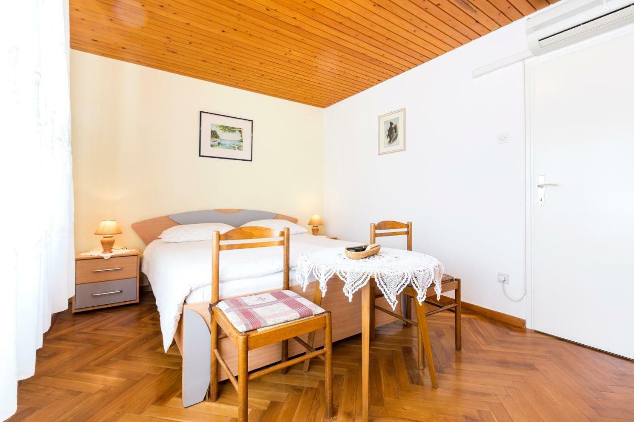 Apartment Marija Mali Lošinj Eksteriør bilde