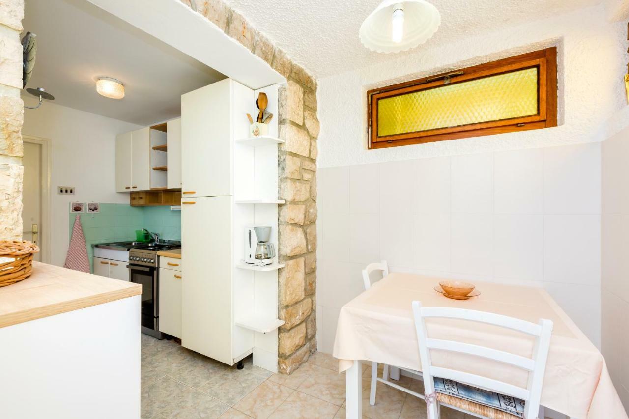 Apartment Marija Mali Lošinj Eksteriør bilde